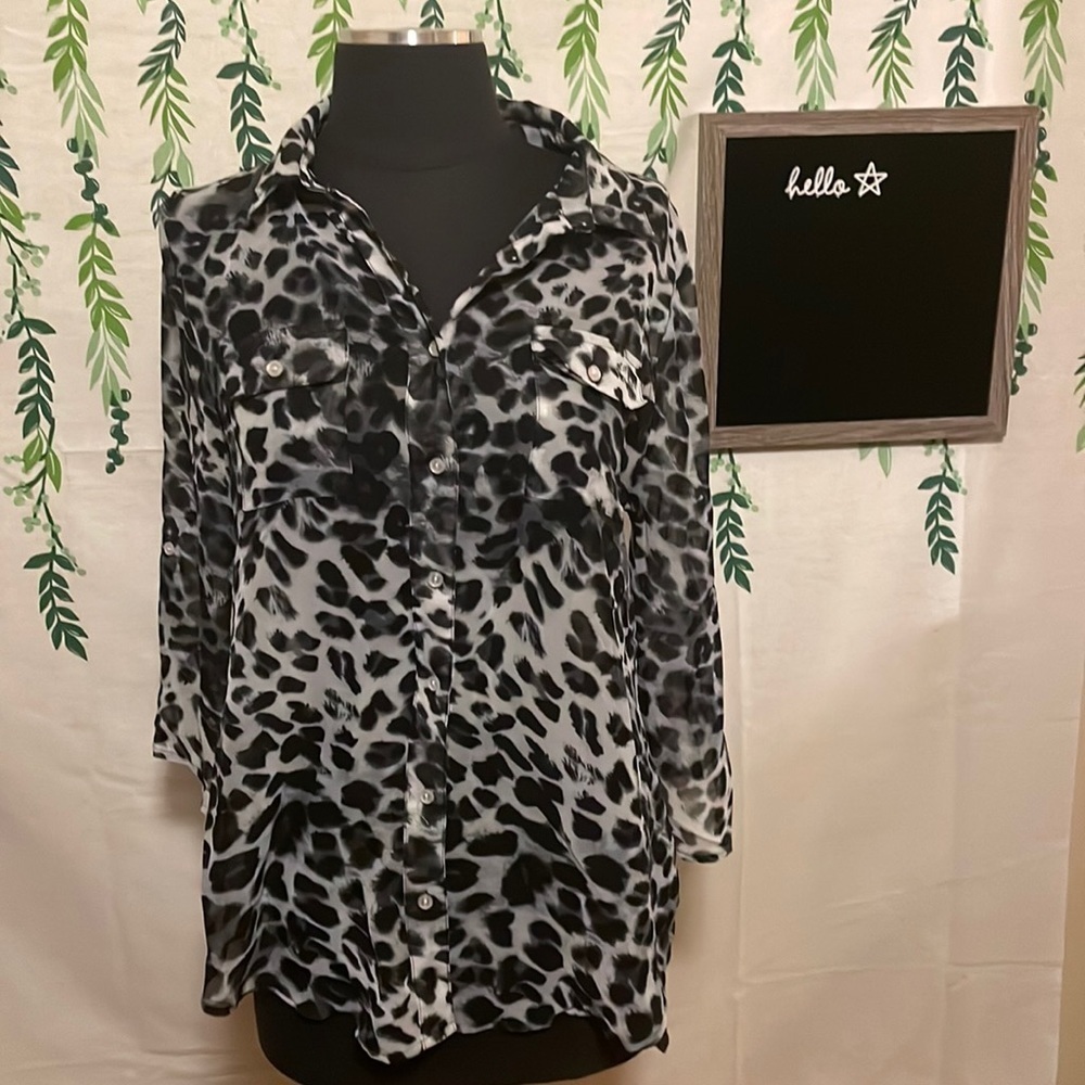 Black/White Animal Print Button Down Shirt C1